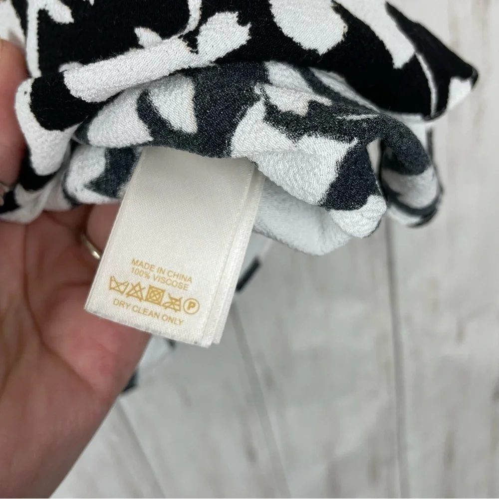 Kate Spade white and black blouse size 2